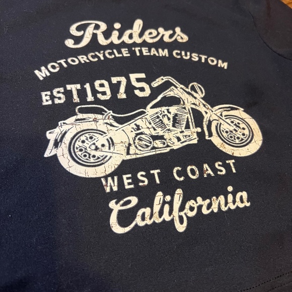 Motorcycle Riders Cropped T - Picture 6 of 6